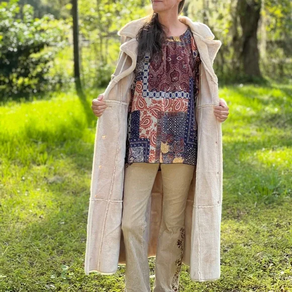 Vintage Boho Western Hippie Patchwork Long Coat Jacket Like NEW - Picture 3 of 5